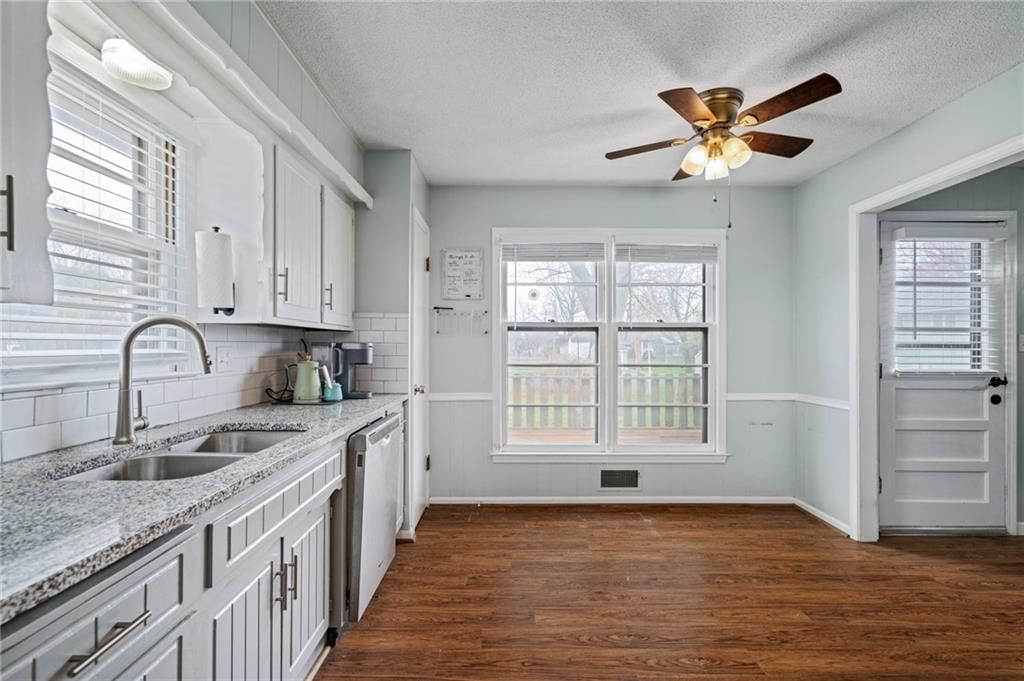 610 Belton Avenue — photo 11
