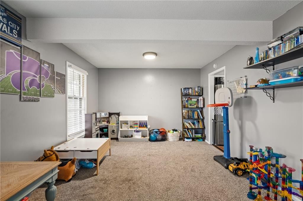610 Belton Avenue — photo 14