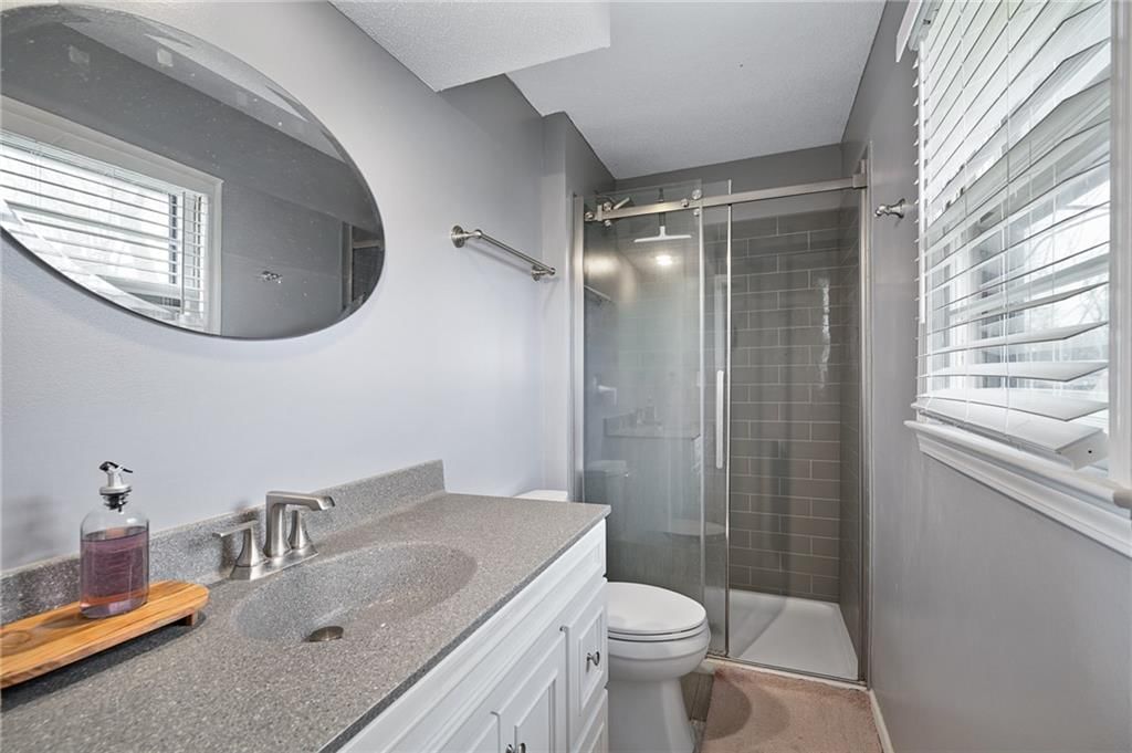 610 Belton Avenue — photo 17