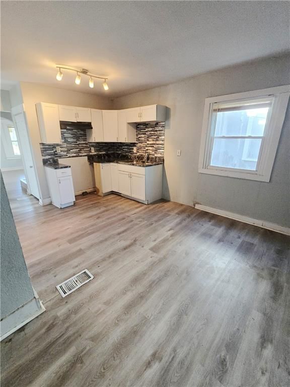 4037 Benton Boulevard — photo 10
