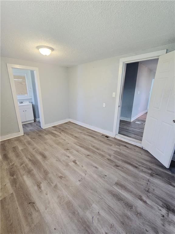 4037 Benton Boulevard — photo 13