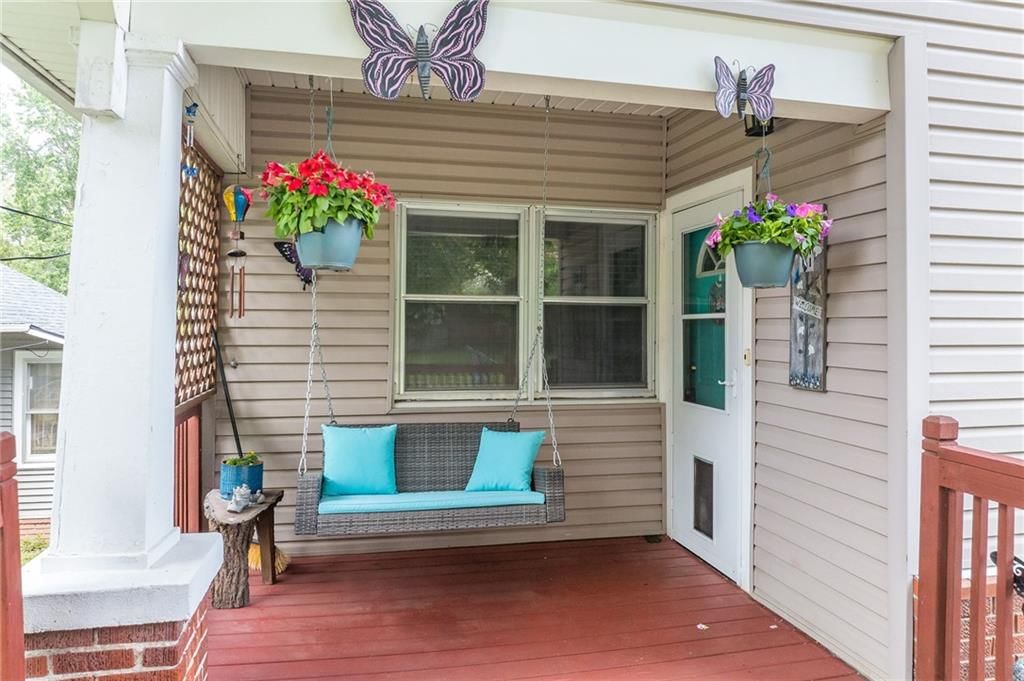2913 Gene Field Road — photo 3