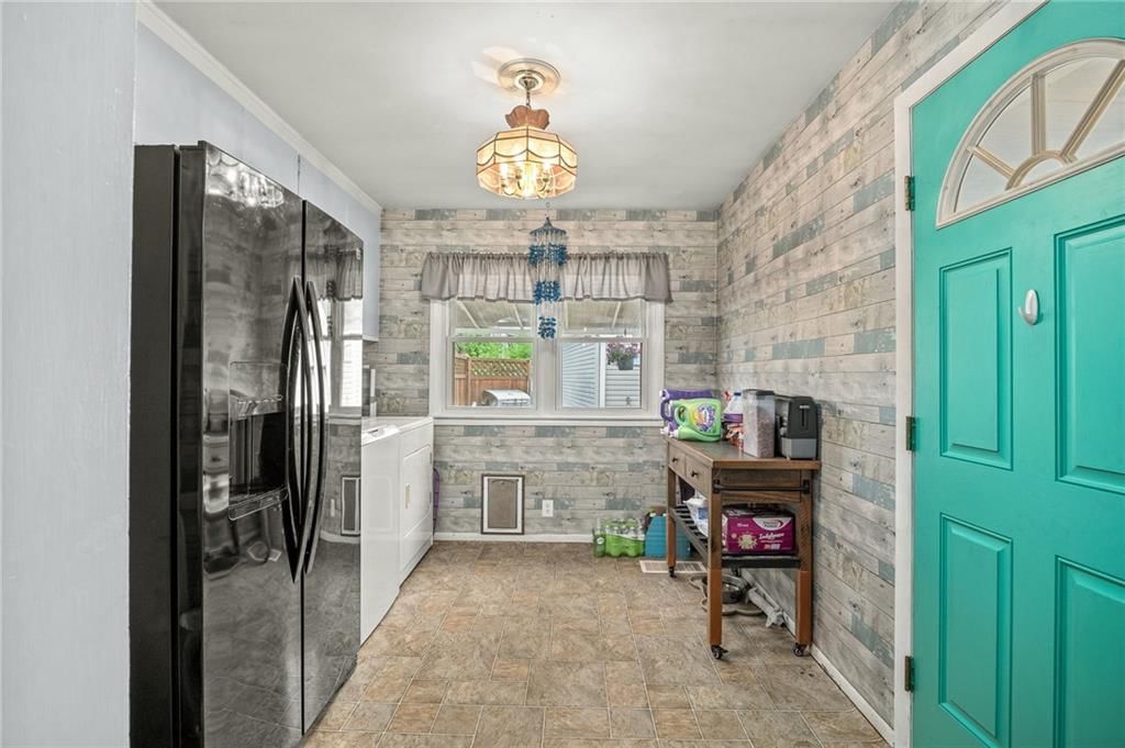 2913 Gene Field Road — photo 13