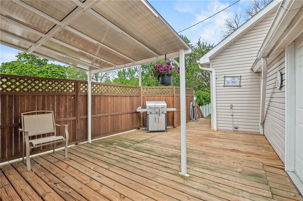 2913 Gene Field Road — photo 29