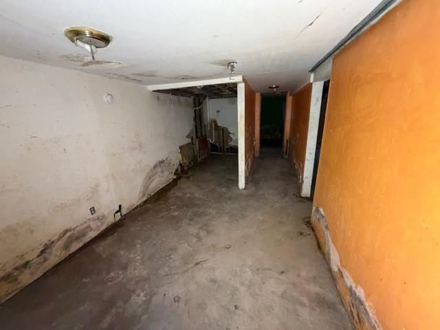 1123 Waverly Avenue — photo 17