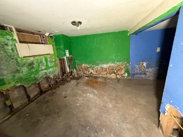 1123 Waverly Avenue — photo 26