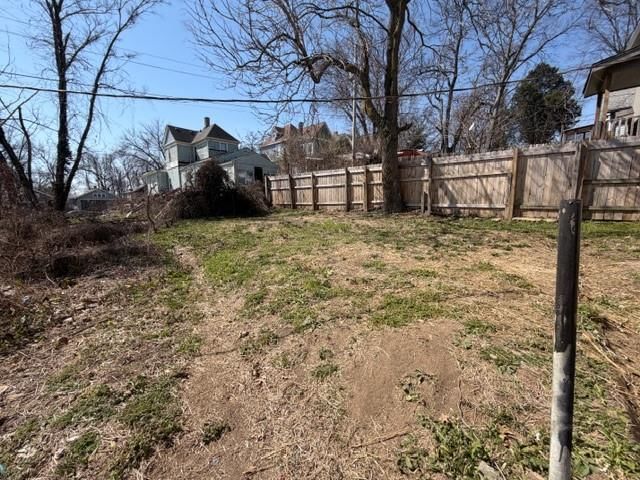 1123 Waverly Avenue — photo 31