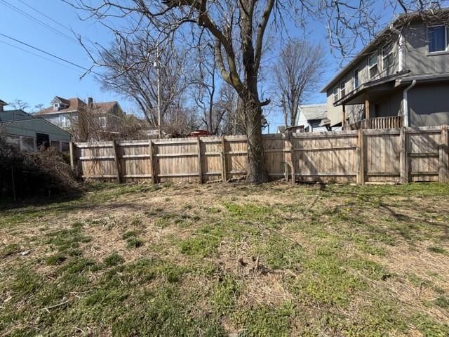 1123 Waverly Avenue — photo 34