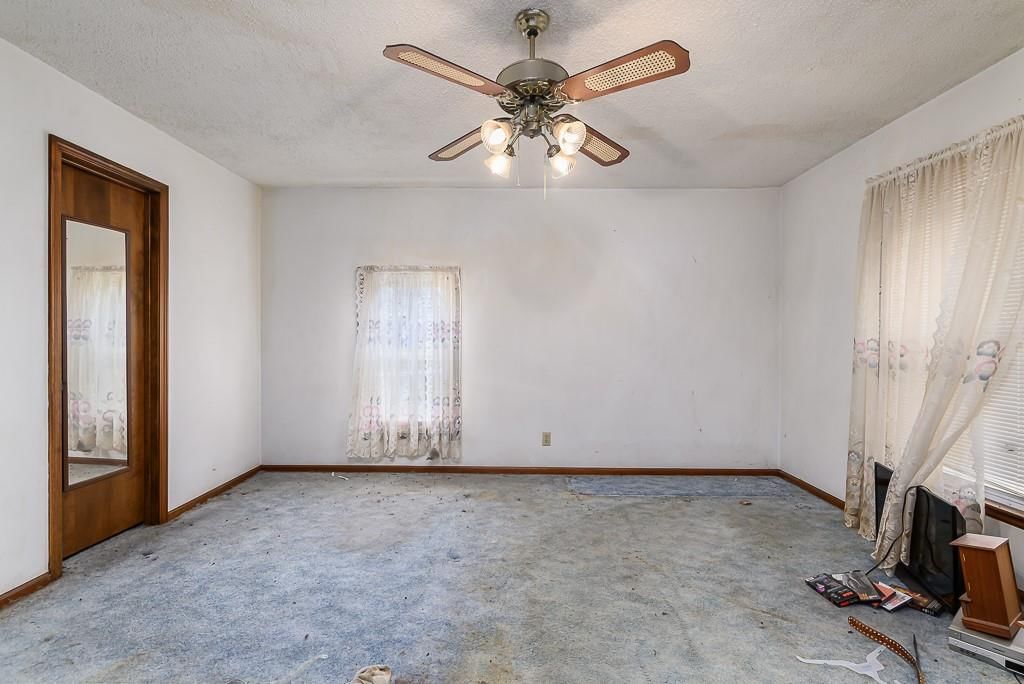 406 Ash Street — photo 10