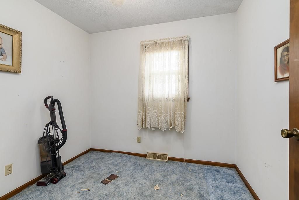 406 Ash Street — photo 11
