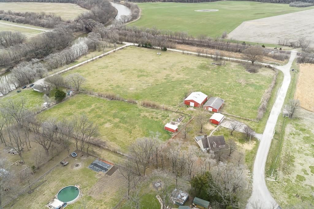 406 Ash Street — photo 29