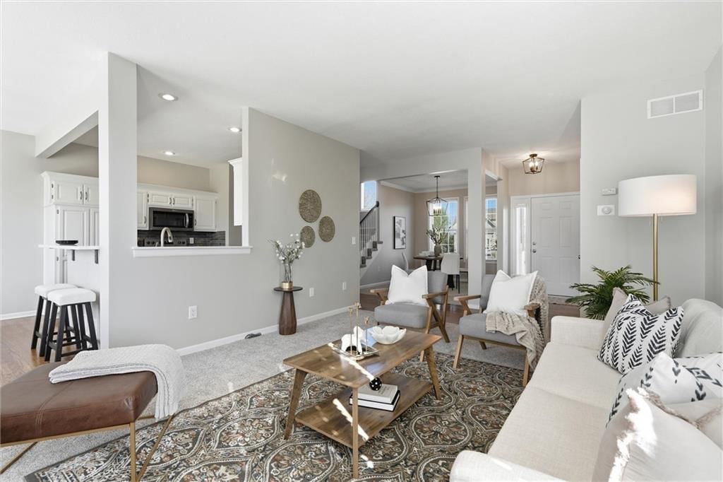 13823 W 154th Terrace — photo 8