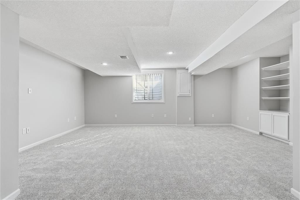 13823 W 154th Terrace — photo 33