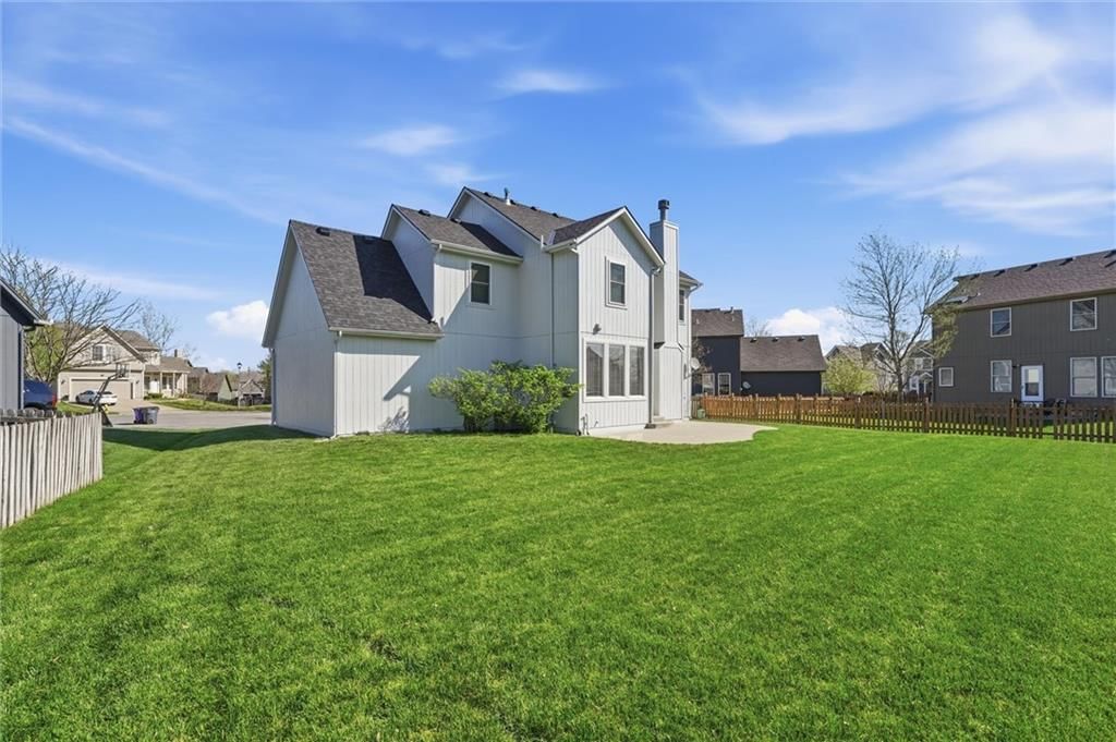 13823 W 154th Terrace — photo 37