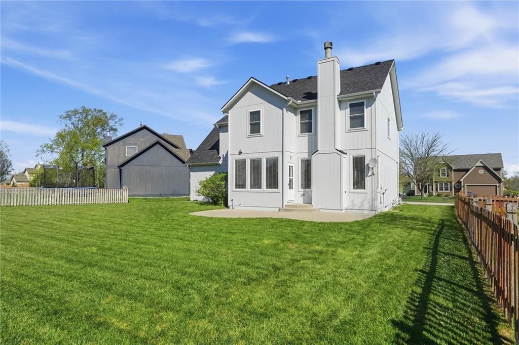 13823 W 154th Terrace — photo 40