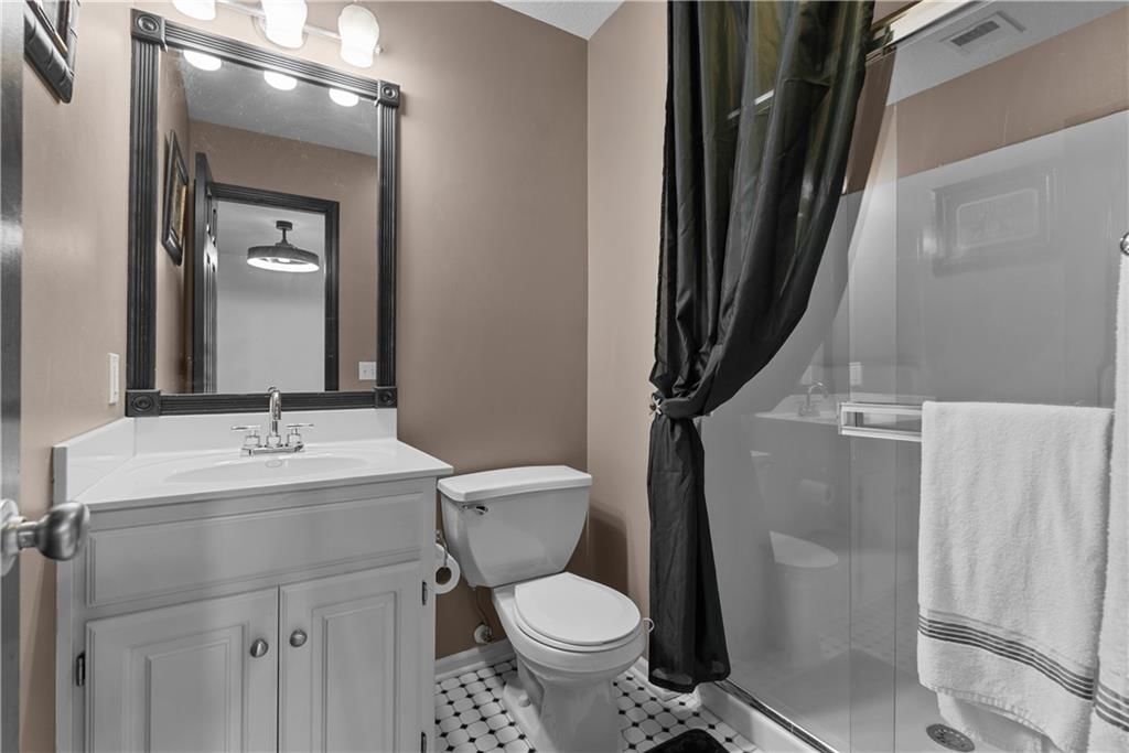 5715 NE SAPPHIRE Place — photo 37