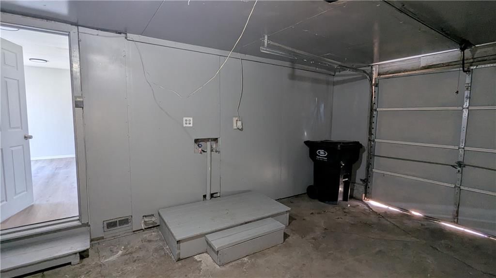 11108 E 57th Street — photo 41