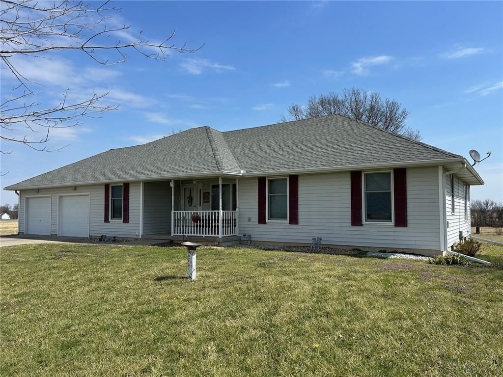 21921 S BB Highway, Nevada, MO
