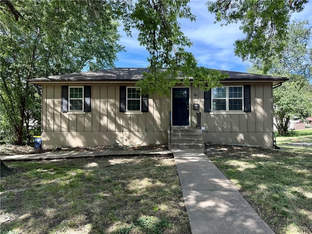 7718 E 90th Terrace — photo 1