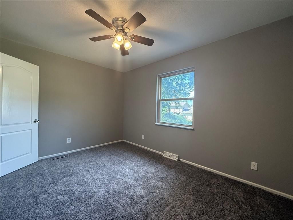 7718 E 90th Terrace — photo 8