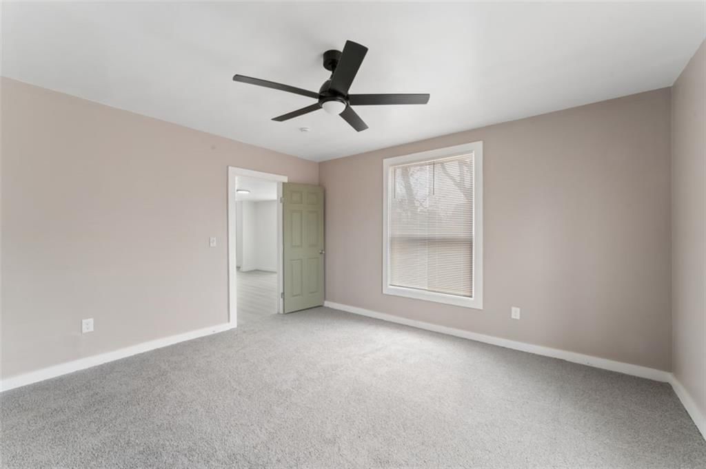 6024 Elmwood Avenue — photo 17