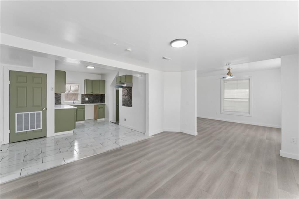 6024 Elmwood Avenue — photo 26