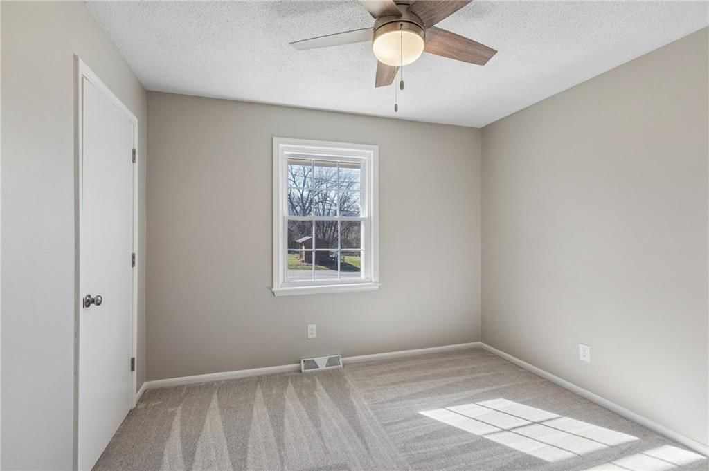 7539 Westridge Road — photo 16