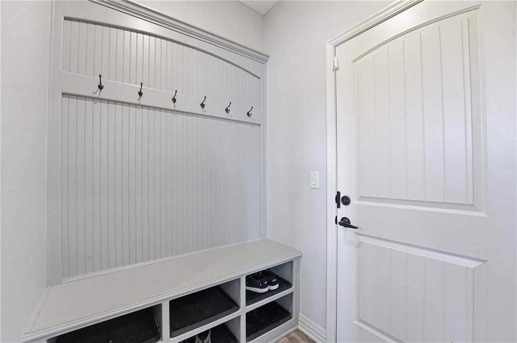 1201 Belinder Drive — photo 20