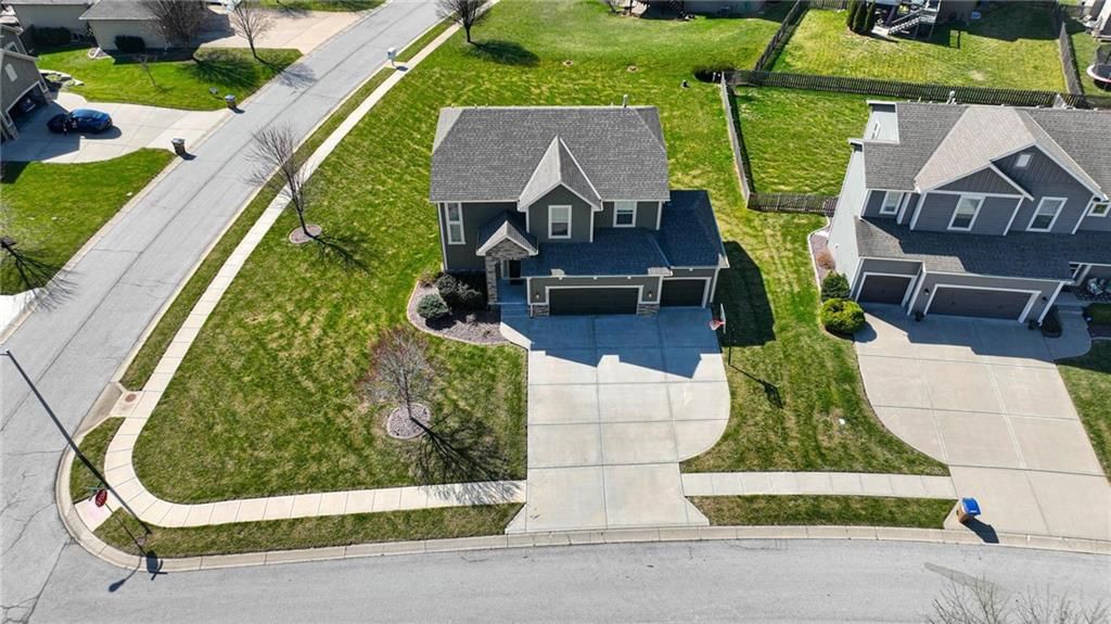 1201 Belinder Drive — photo 41