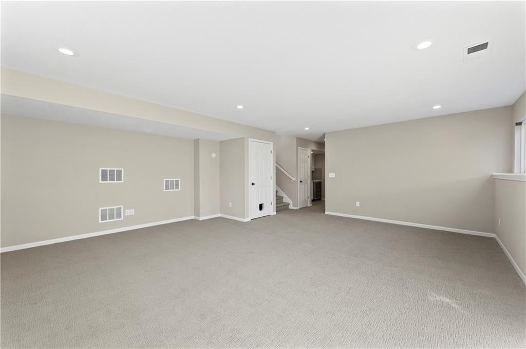 10118 Miller Lane — photo 28