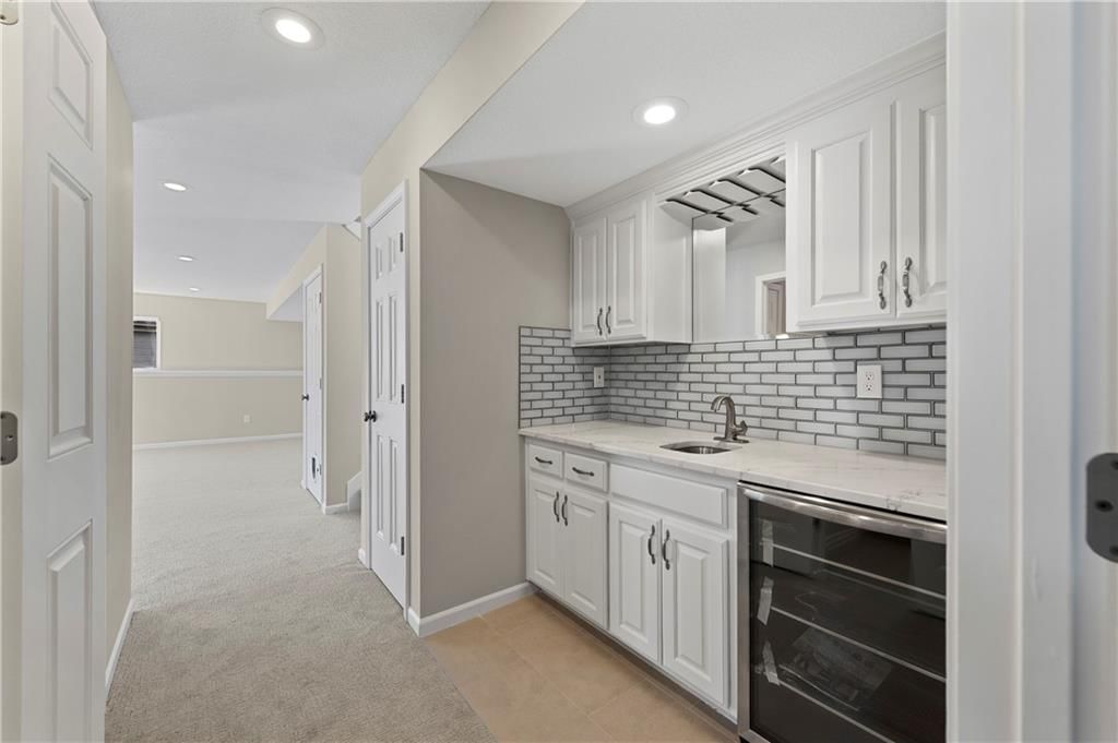 10118 Miller Lane — photo 32
