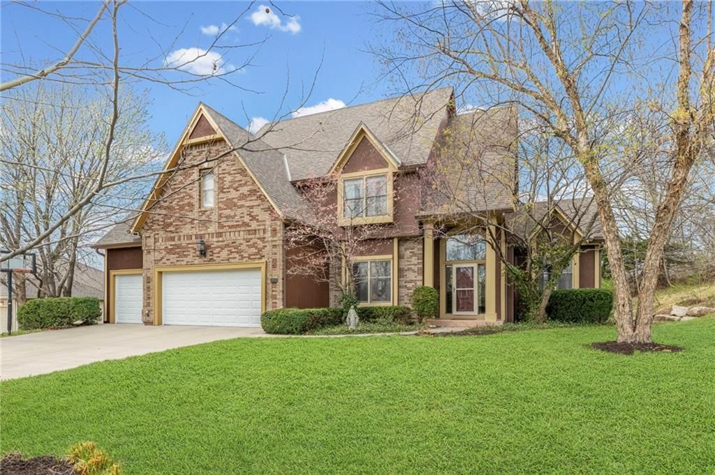 10400 River Hills Drive — photo 2