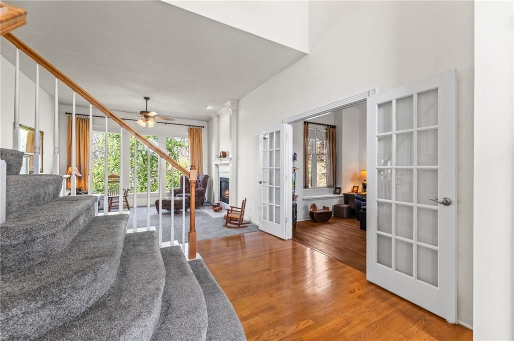 10400 River Hills Drive — photo 4