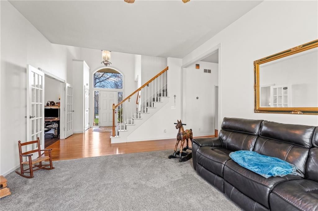 10400 River Hills Drive — photo 13