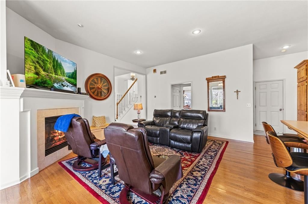 10400 River Hills Drive — photo 16
