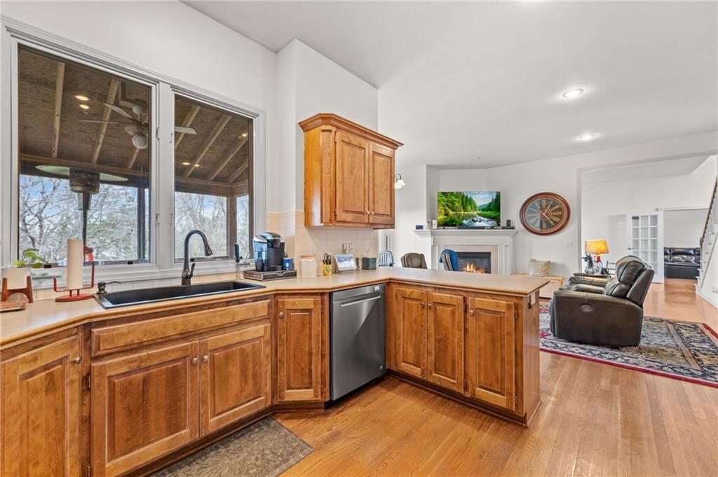 10400 River Hills Drive — photo 18