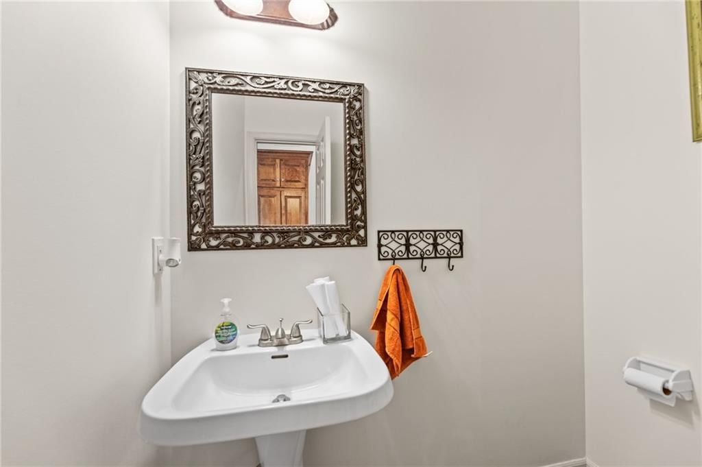10400 River Hills Drive — photo 22