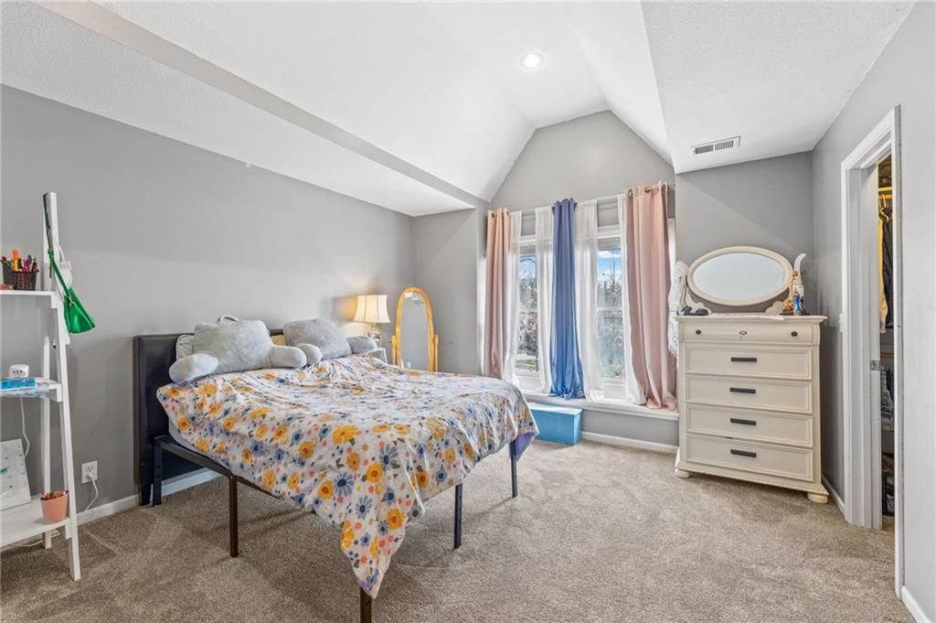 10400 River Hills Drive — photo 41