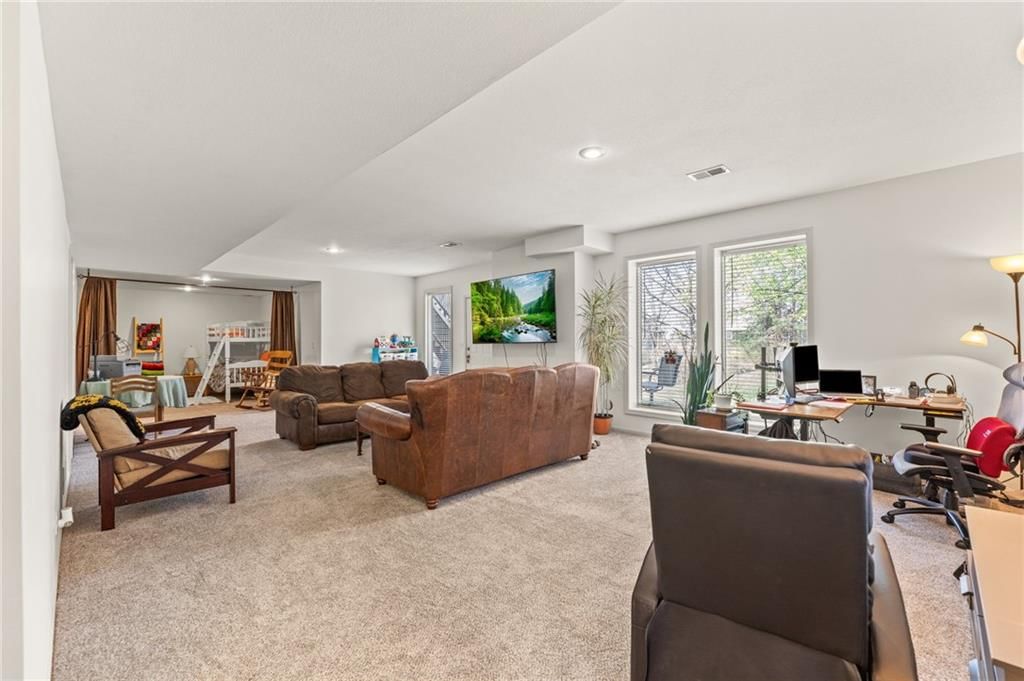 10400 River Hills Drive — photo 45