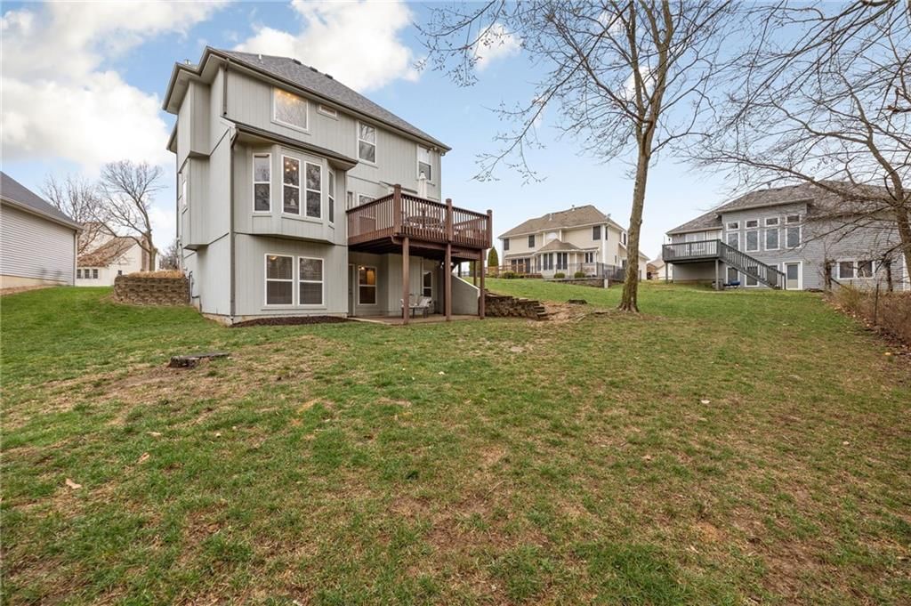 203 Fairway Drive — photo 8