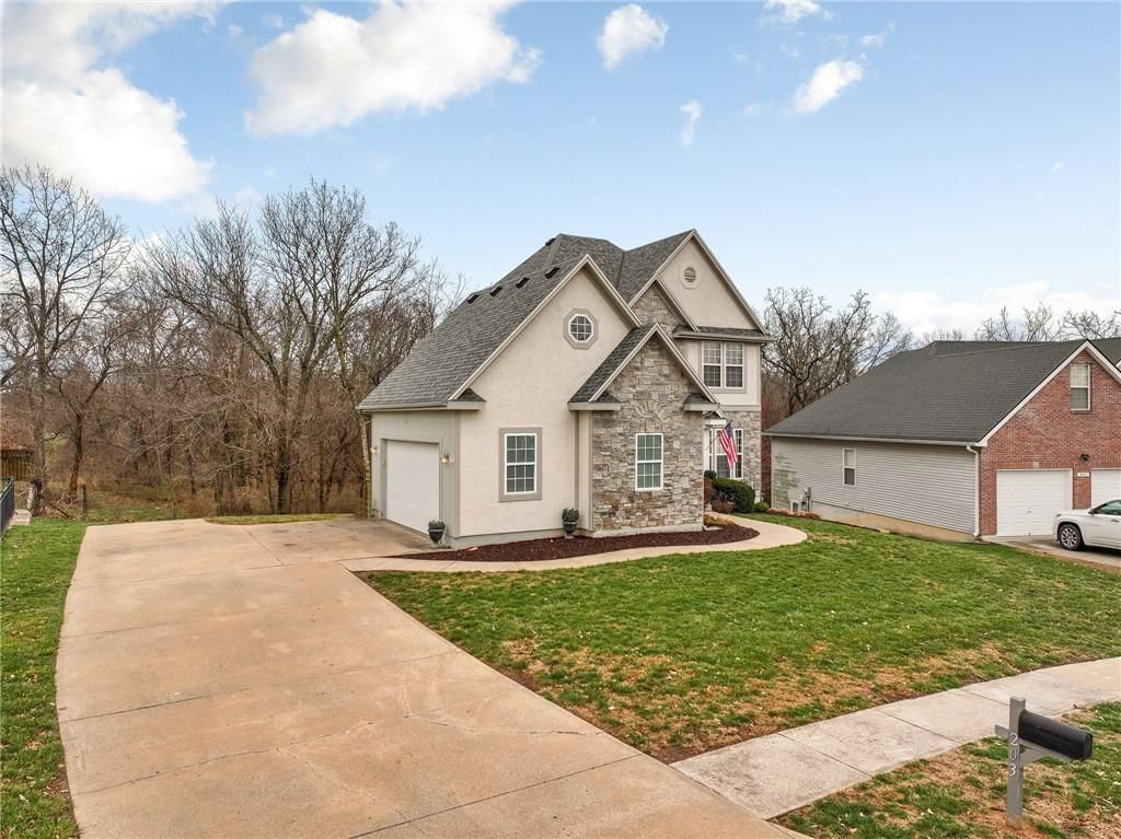203 Fairway Drive — photo 11