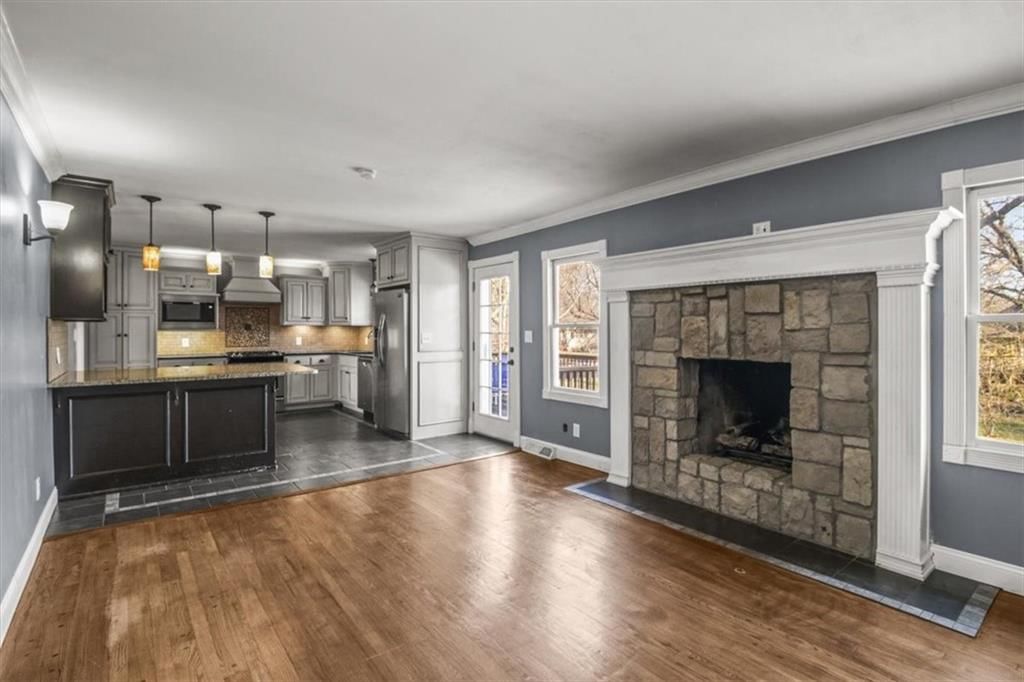 810 NE Chestnut Street — photo 11