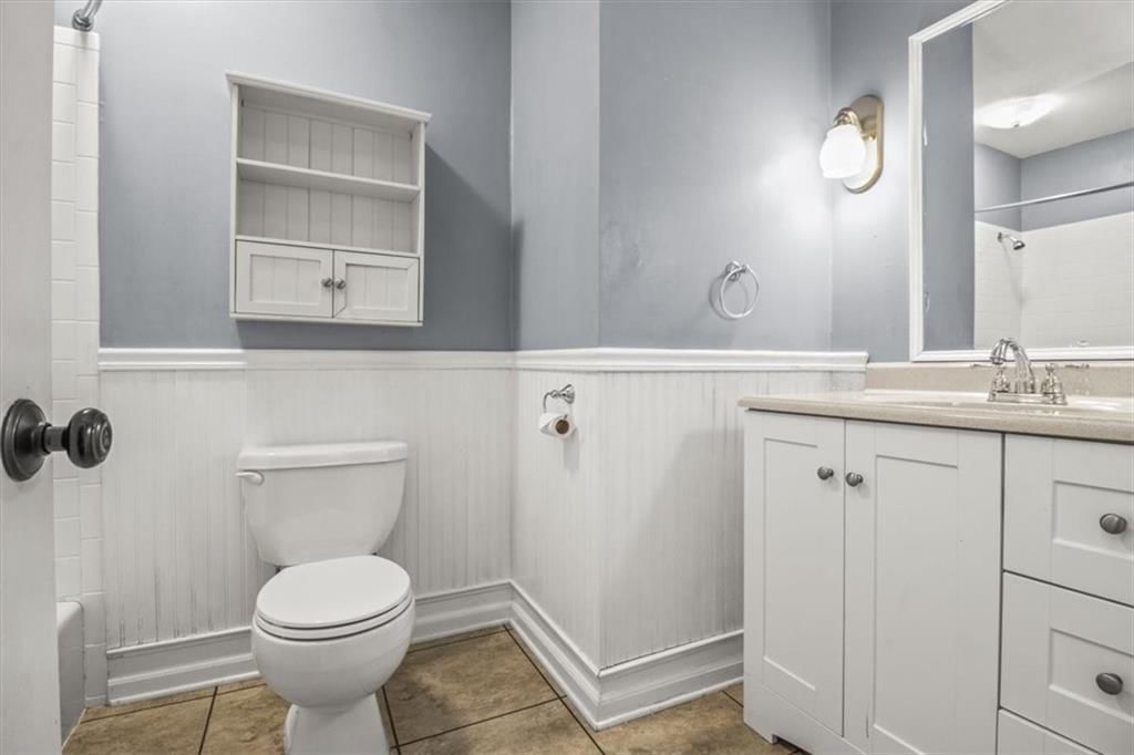 810 NE Chestnut Street — photo 19