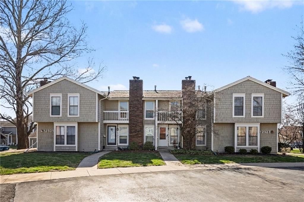 12327 W 79TH Terrace, Lenexa, KS
