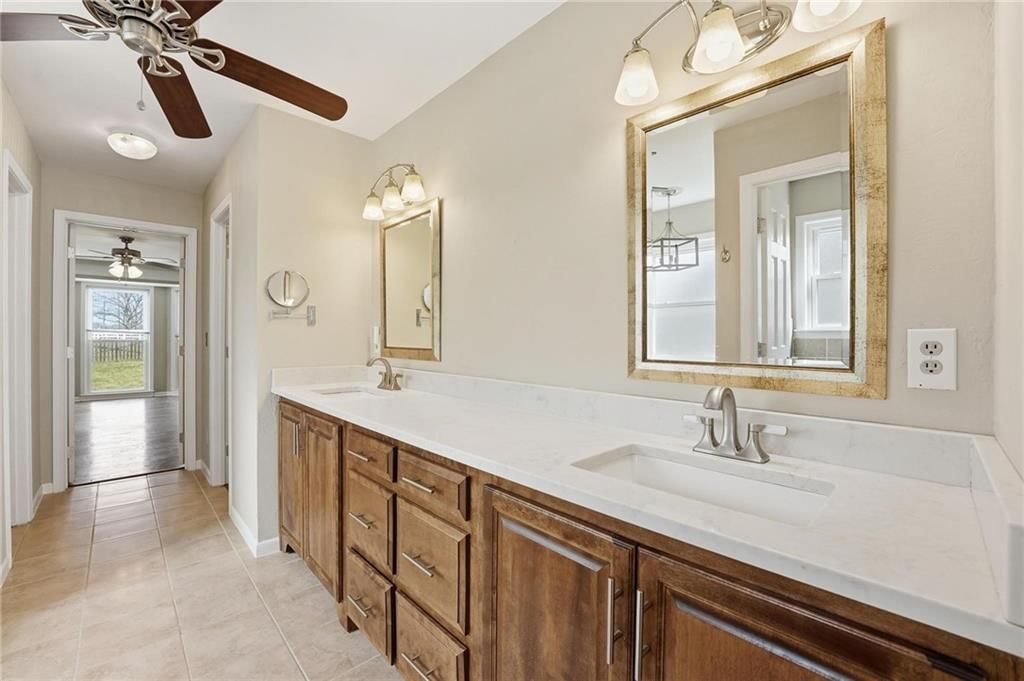 5118 N Monroe Avenue — photo 13