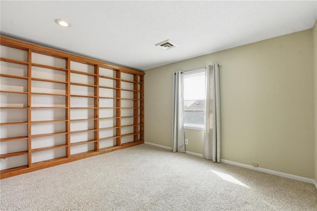 5118 N Monroe Avenue — photo 37