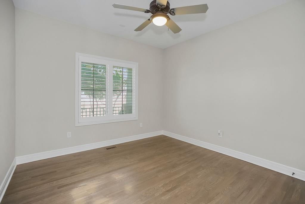 8539 Barstow Street — photo 16