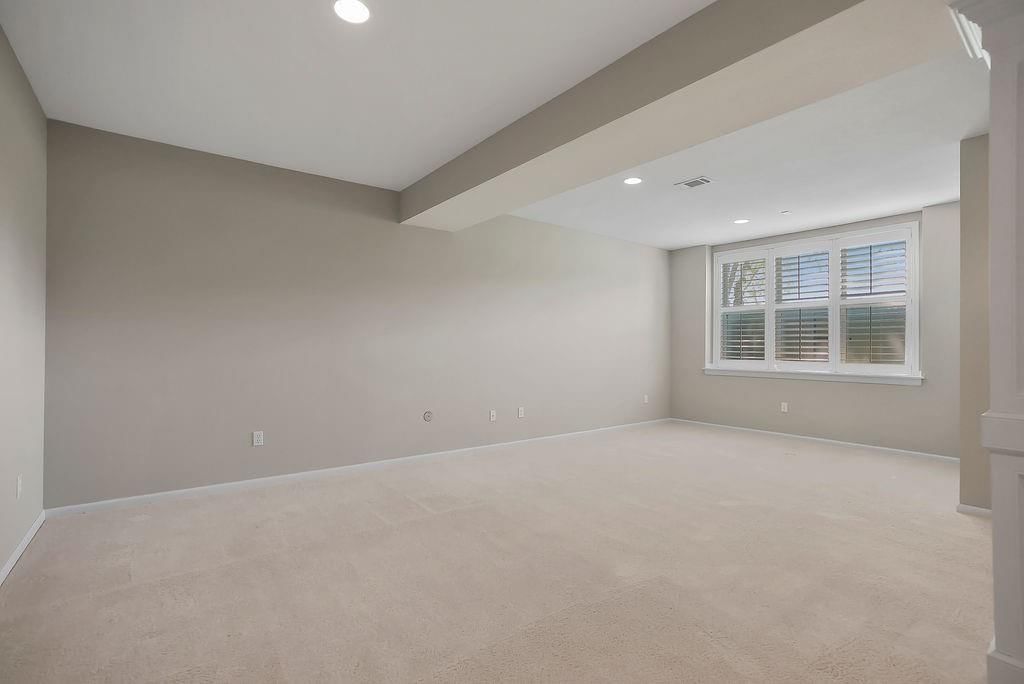 8539 Barstow Street — photo 27