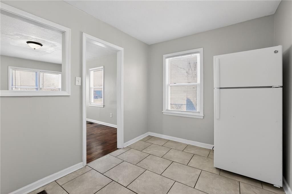 7409 WALROND Avenue — photo 13