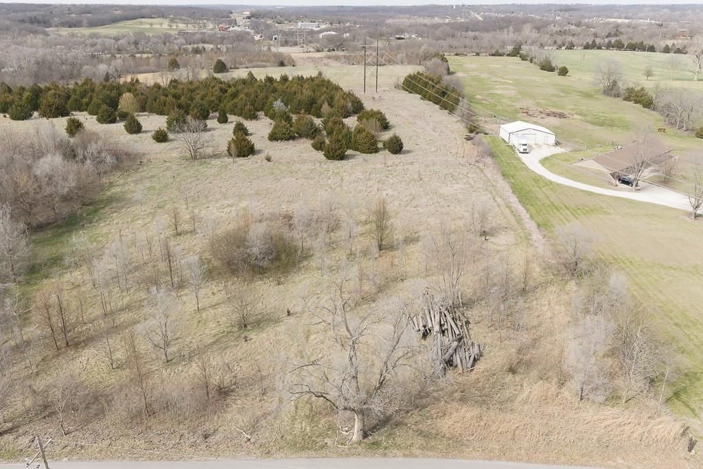 14000 Stillwell Road — photo 2